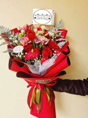 1736 Hand Bouquet Merah