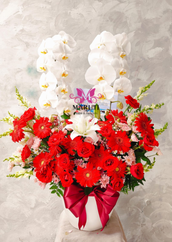 3774 Flower Arrangement